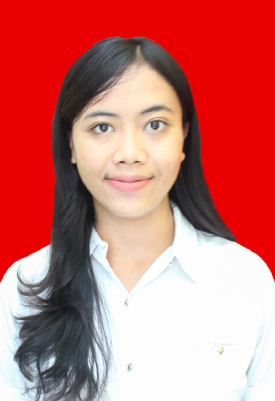 <center>Pegawai TU<br>Pande Ni Putu Sri Wahyuni</center>