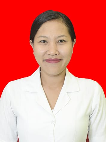 <center>Guru Agama Hindu Kelas I-VI<br>Ni Luh Putu Diari Utami</center>